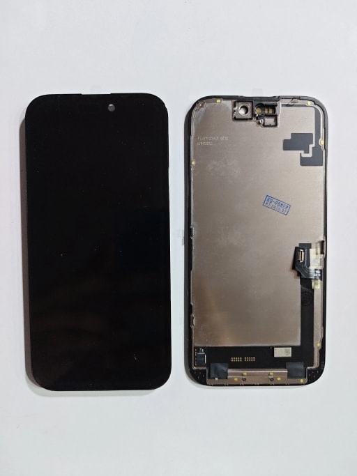 iPhone 16